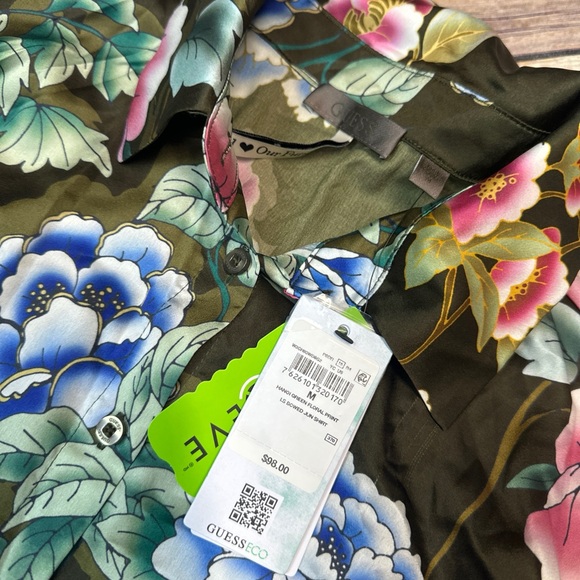 GUESS Women's ECO LONG SLEEVE BOWED JUN SATIN SHIRT Green Size M - Picture 5 of 8